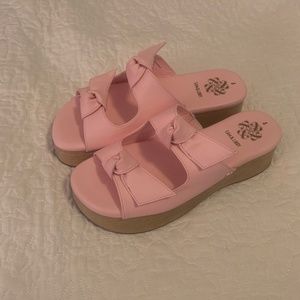 Women’s Sam and Libby Platform Sandals ( New w/o Tags)